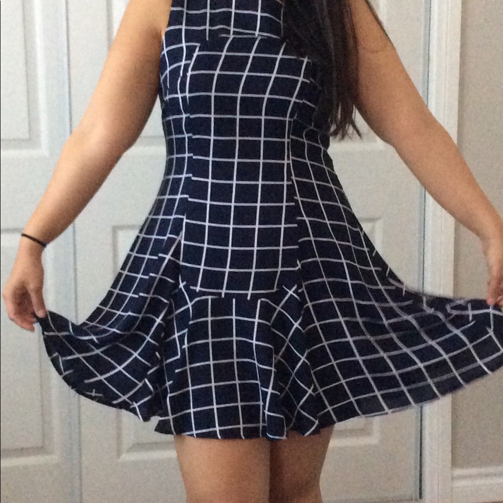 Fun abstract navy/white dress